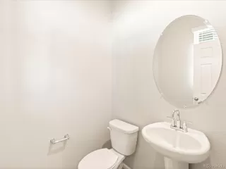 Photo #5: 5369867 Listing