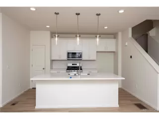 Photo #5: 5375165 Listing 