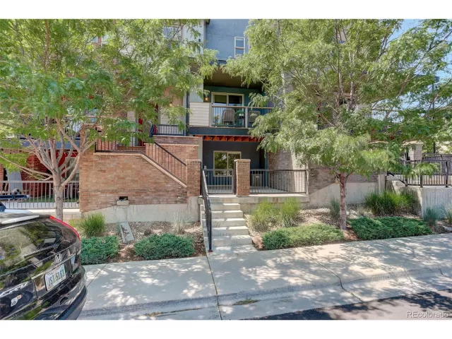 MLS: 5379085 Condo For Sale