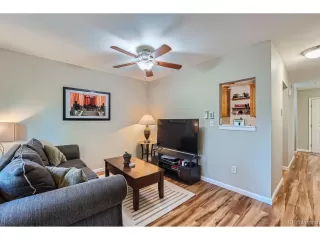 Photo #5: 5383307 Listing