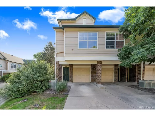 MLS: 5384536 Condo For Sale