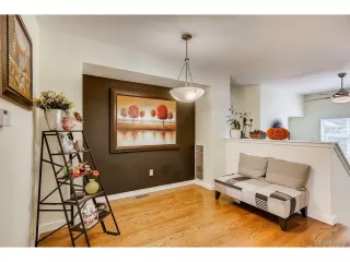 Photo #5: 5385913 Listing