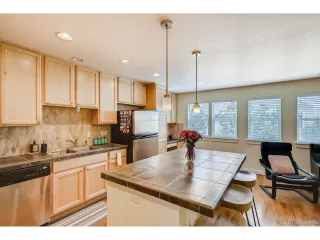 Photo #6: 5385913 Listing