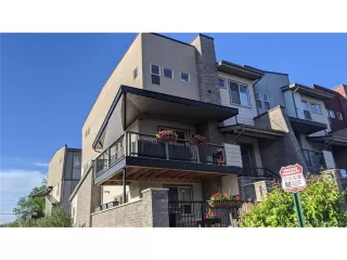 Photo #2: 5390839 Listing