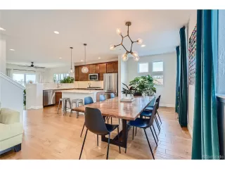 Photo #6: 5390839 Listing