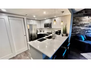 Photo #1: 5394876 Listing 