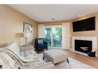 Photo #2: 5396548 Listing