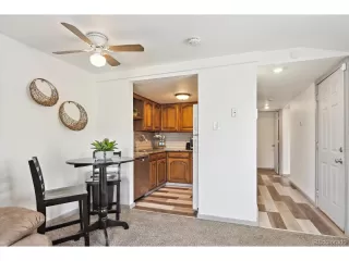 Photo #6: 5409539 Listing