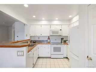 Photo #5: 5417083 Listing