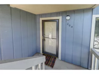 Photo #5: 5422806 Listing 