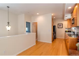 Photo #6: 5432359 Listing