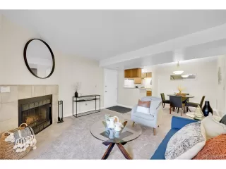 Photo #5: 5433689 Listing