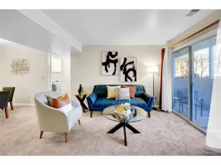 Photo #6: 5433689 Listing