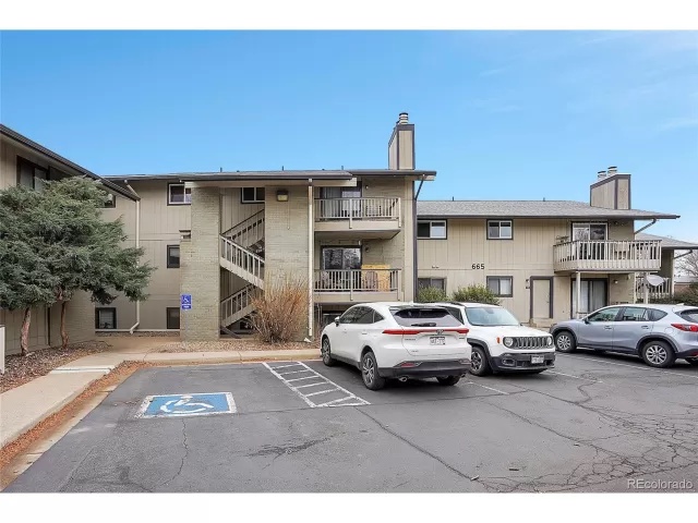 MLS: 5439650 Condo For Sale