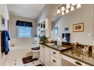Photo #6: 5451618 Listing