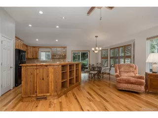 Photo #4: 5455771 Listing