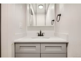 Photo #4: 5466824 Listing