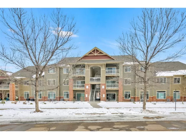 MLS: 5475266 Condo For Sale