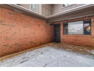 Photo #2: 5483032 Listing