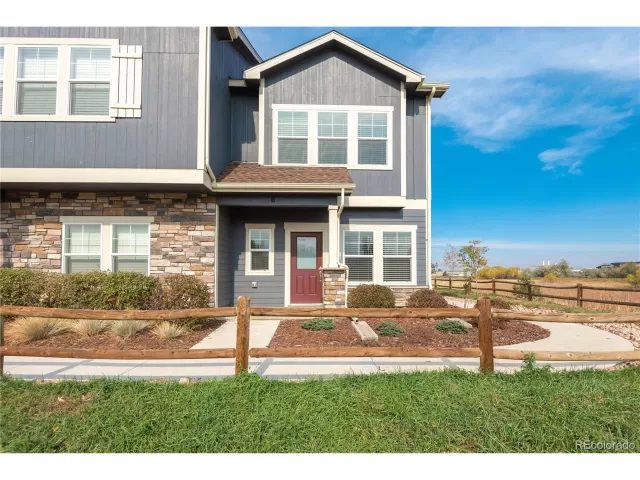 MLS: 5487803 Condo For Sale