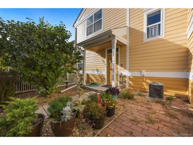 MLS: 5489704 Condo For Sale