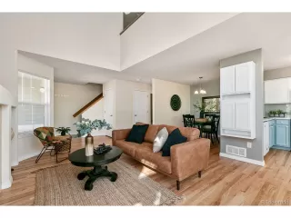 Photo #6: 5515092 Listing