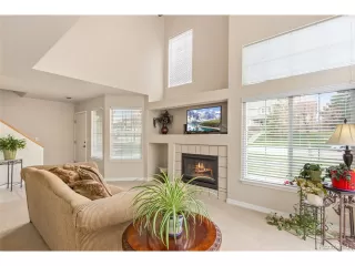 Photo #4: 5529656 Listing