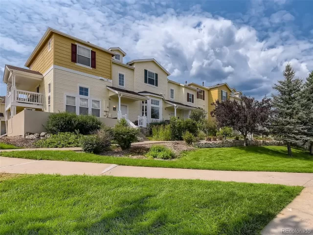 MLS: 5545437 Condo For Sale