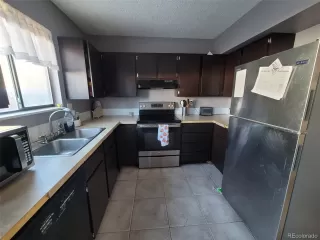 Photo #5: 5549352 Listing