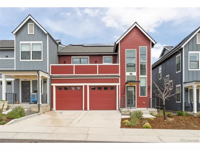 MLS: 5553286 Condo For Sale