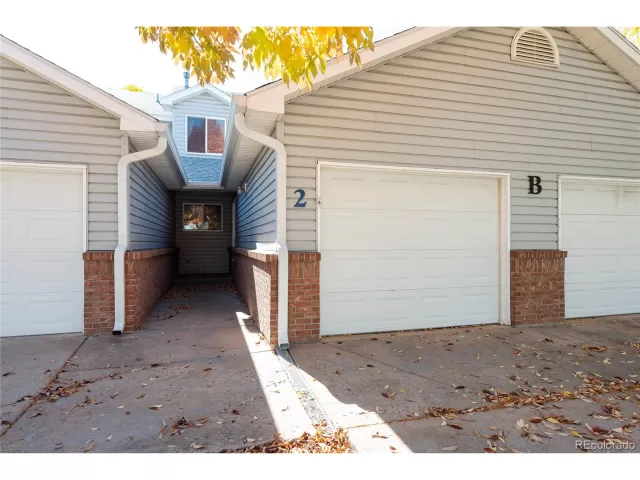 MLS: 5598450 Condo For Sale