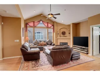 Photo #5: 5614651 Listing 