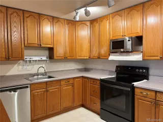 Photo #2: 5626106 Listing