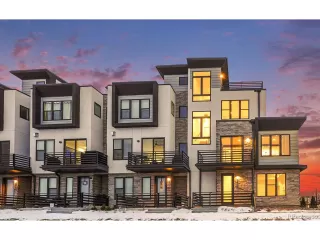 Photo #1: 5652794 Listing 