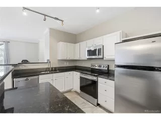 Photo #6: 5662304 Listing