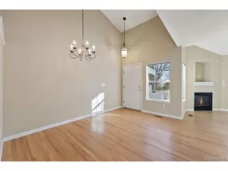 Photo #6: 5677996 Listing