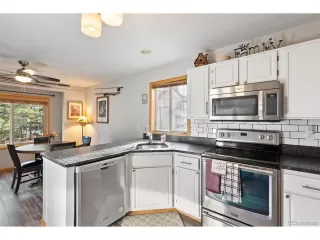 Photo #1: 5684341 Listing 