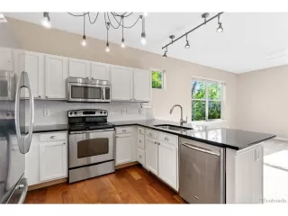 Photo #3: 5698751 Listing