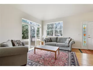 Photo #3: 5706948 Listing