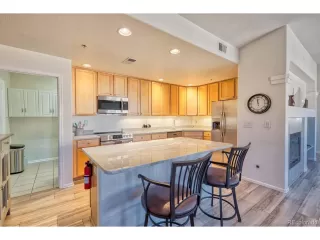 Photo #5: 5714882 Listing