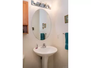 Photo #6: 5718223 Listing