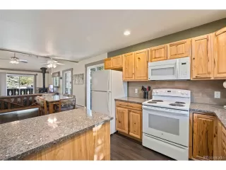 Photo #5: 5719336 Listing