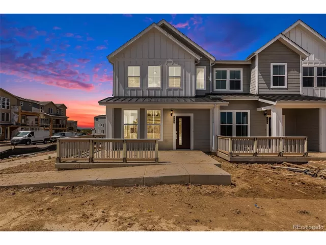 MLS: 5719777 Condo For Sale