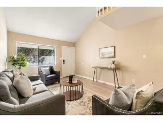 Photo #2: 5733082 Listing