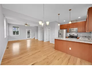 Photo #4: 5748804 Listing