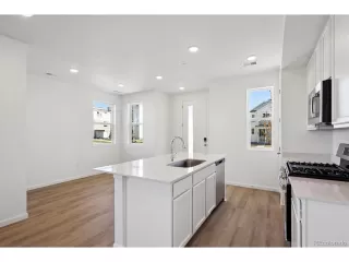 Photo #6: 5749442 Listing 