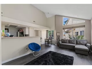 Photo #5: 5753880 Listing