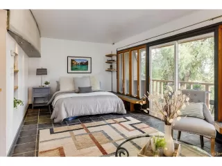 Photo #5: 5757769 Listing