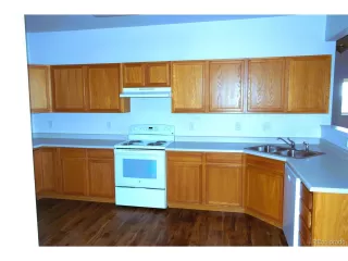 Photo #5: 5814261 Listing