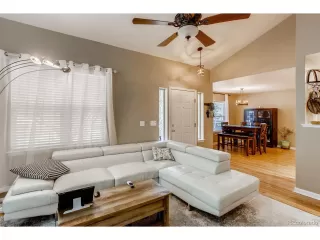 Photo #5: 5818759 Listing